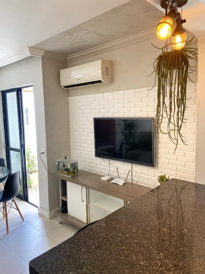 O Melhor Do Centro! Apto 01 Dormitorio Com Garagem E Ar Condicionado Balneário Camboriú Exteriér fotografie